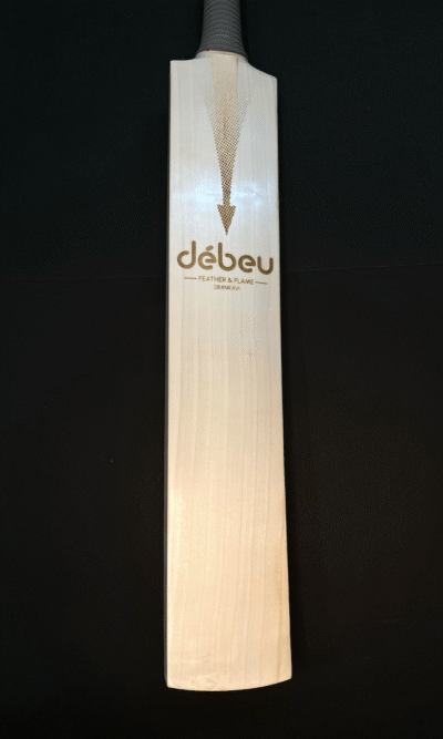 Feather & Flame | English Willow Bat | 7 grains | 3 marks | 1122 grams